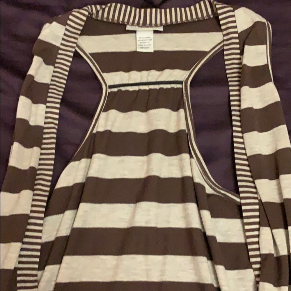 Cardigan - Picture 2 of 3